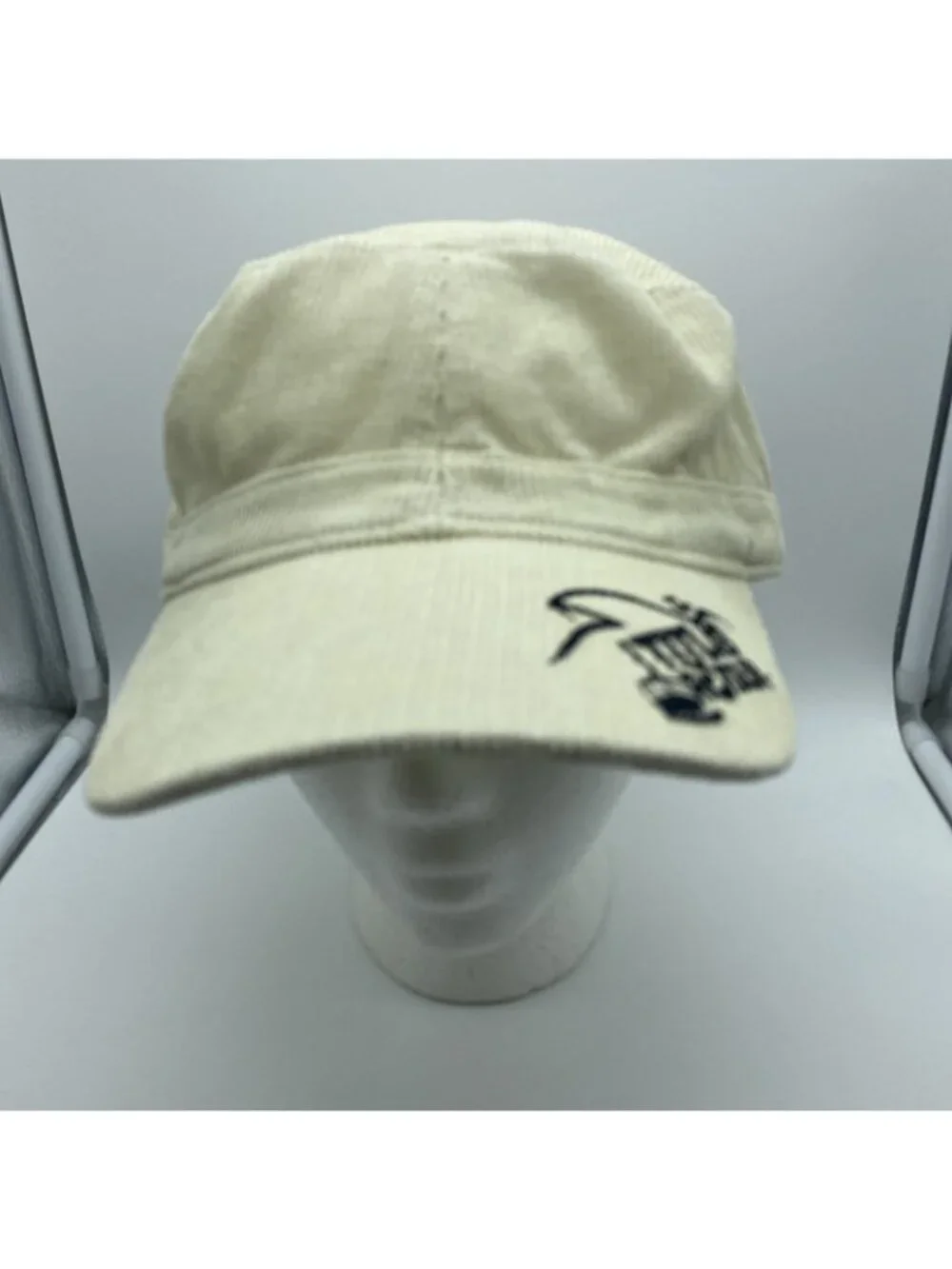 Titlis Rotair Corduroy Hat Vintage Polydona.ch